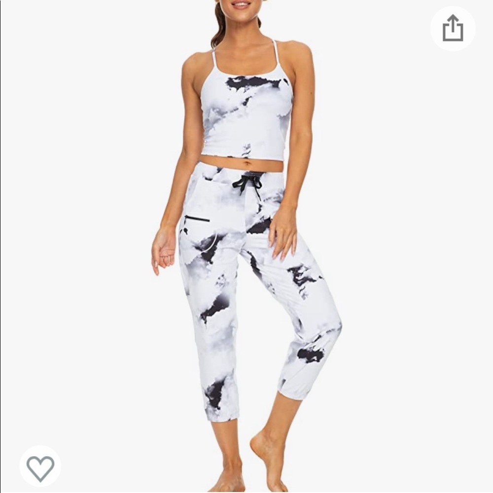 Womens Athletic Joggers by Kcutteyg xs 💥 NWT